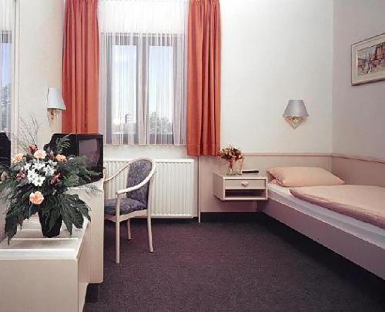 Hotel Skada City Coelln Köln Kültér fotó