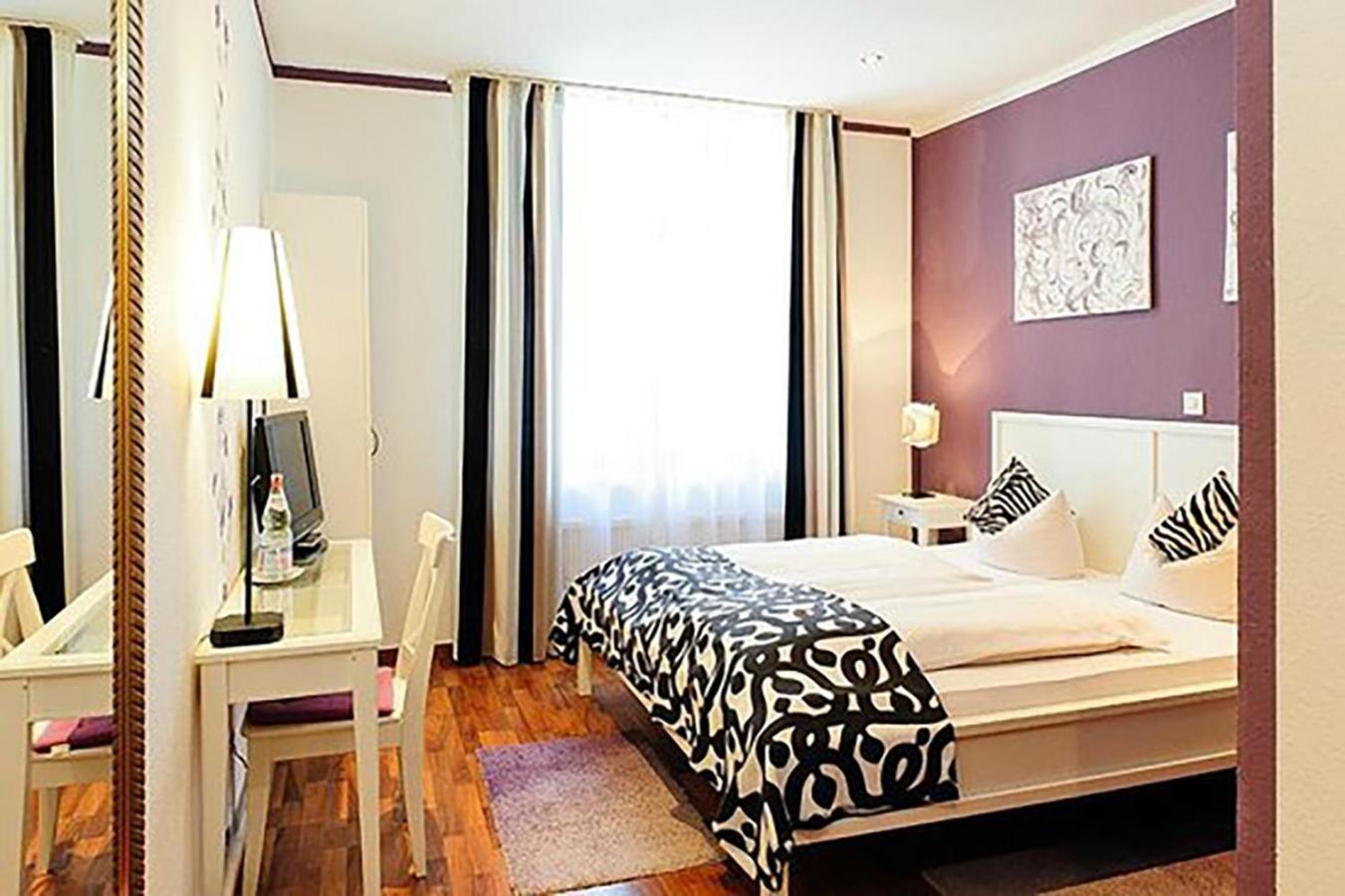 Hotel Skada City Coelln Köln Kültér fotó